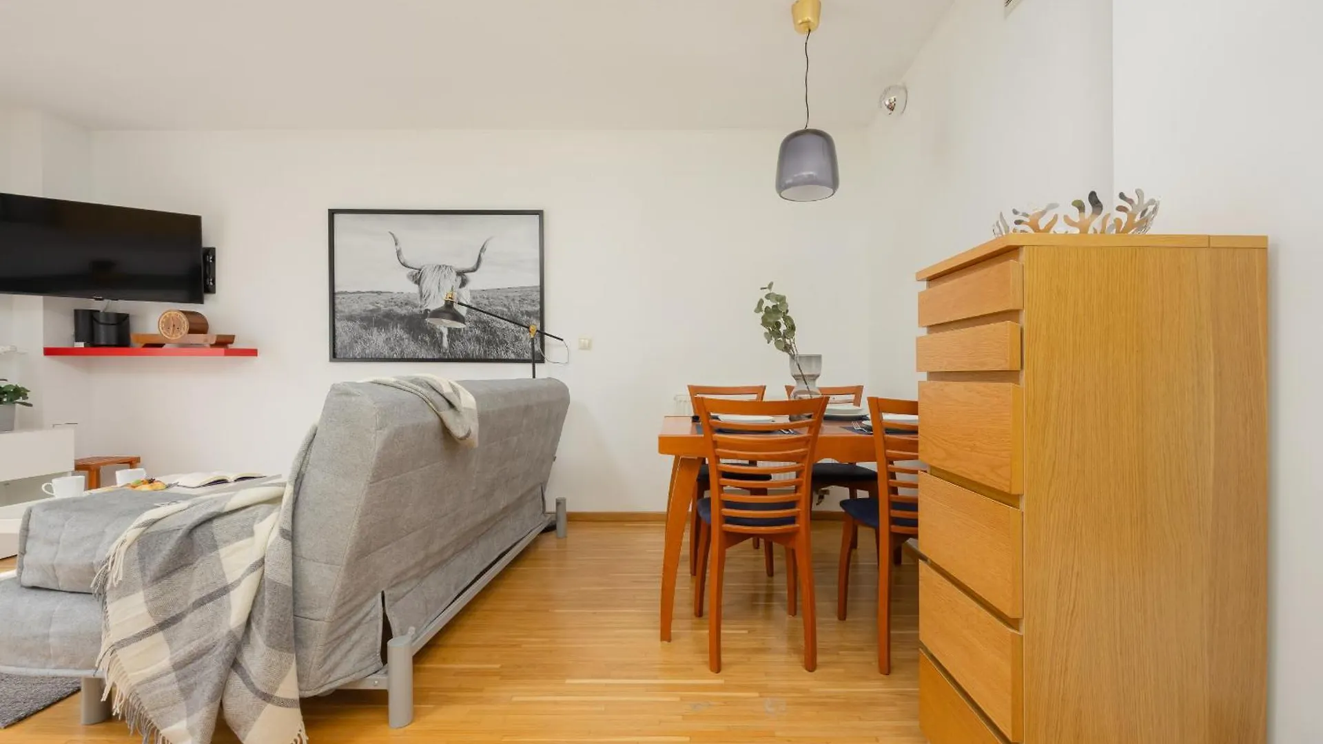 Sunny Apartment In The Heart Of Warsaw By Noclegi Renters